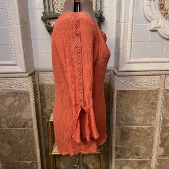 ALYX. Size Large. Gauze. Rayon Poly. Raglan Sleeve. Melon. Lace. B123 - Picture 3 of 7